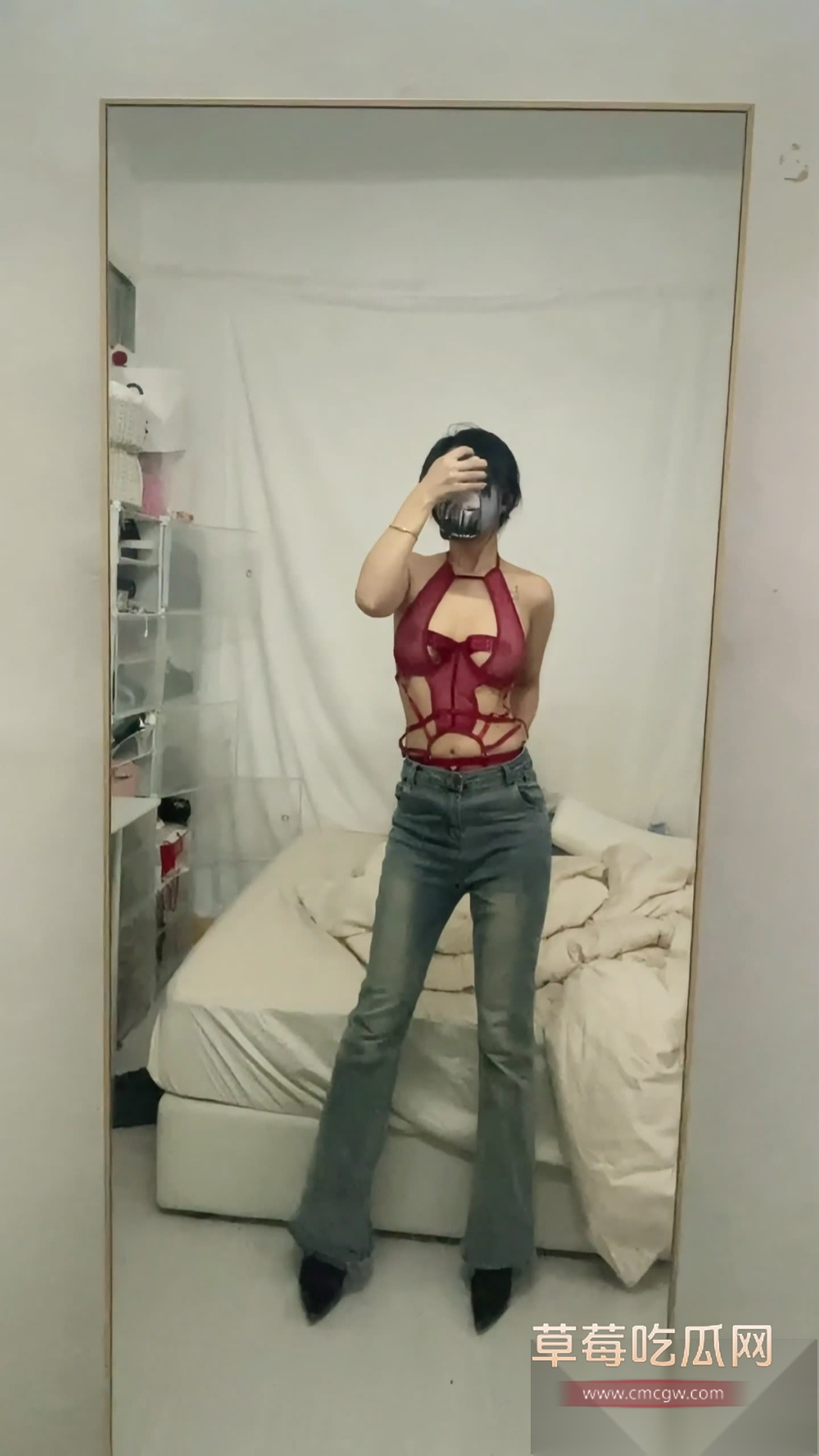 video202510111740540001 video202510111740540001