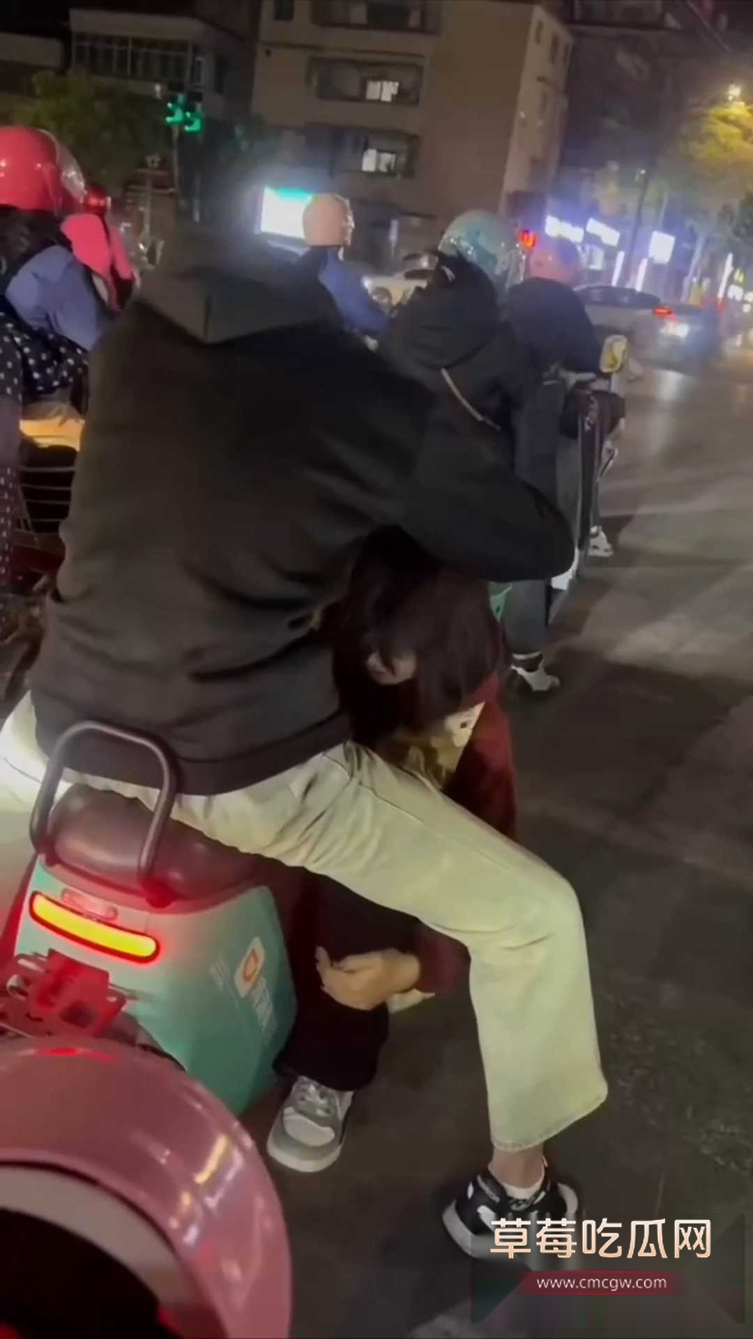 现在的年轻人都这么会玩的吗 1 现在的年轻人都这么会玩的吗 1