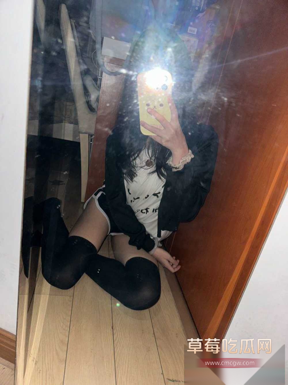 photo820251013175736 photo820251013175736