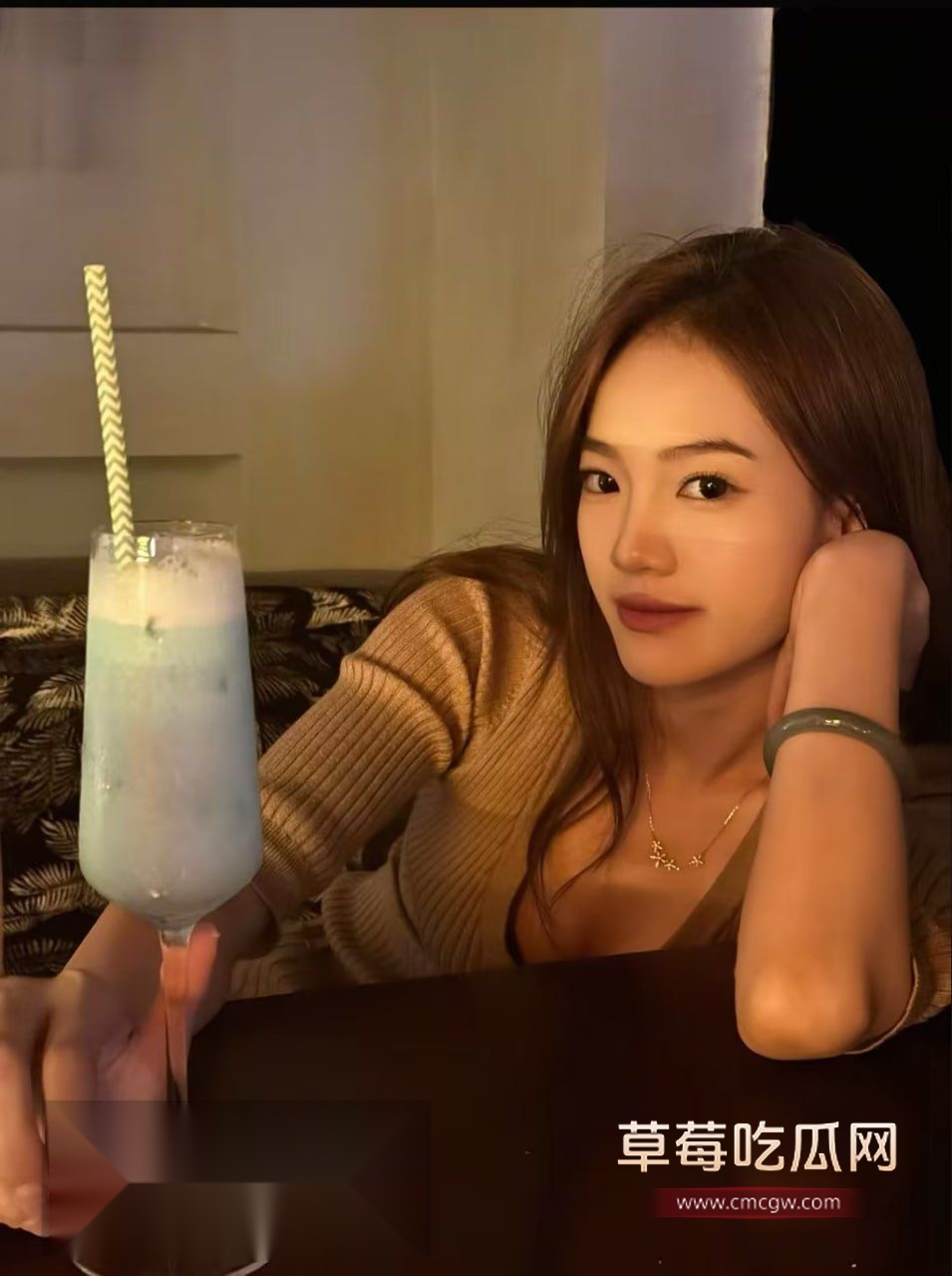 大袁银伶裸聊曝光2 大袁银伶裸聊曝光2