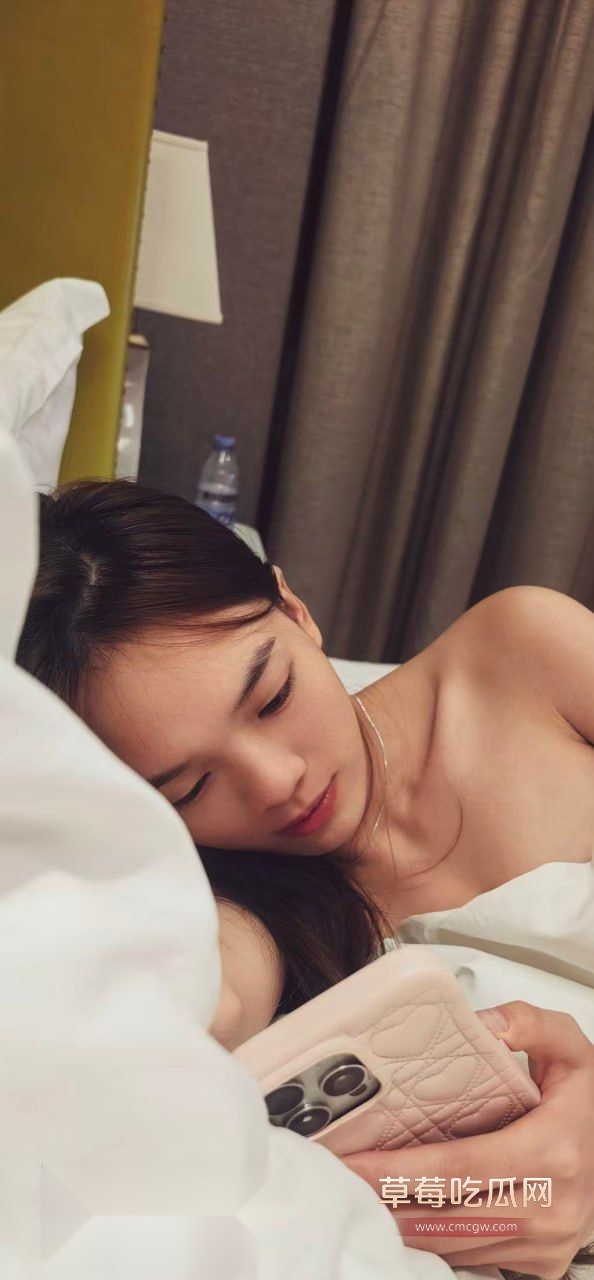 大袁银伶裸聊曝光3 大袁银伶裸聊曝光3