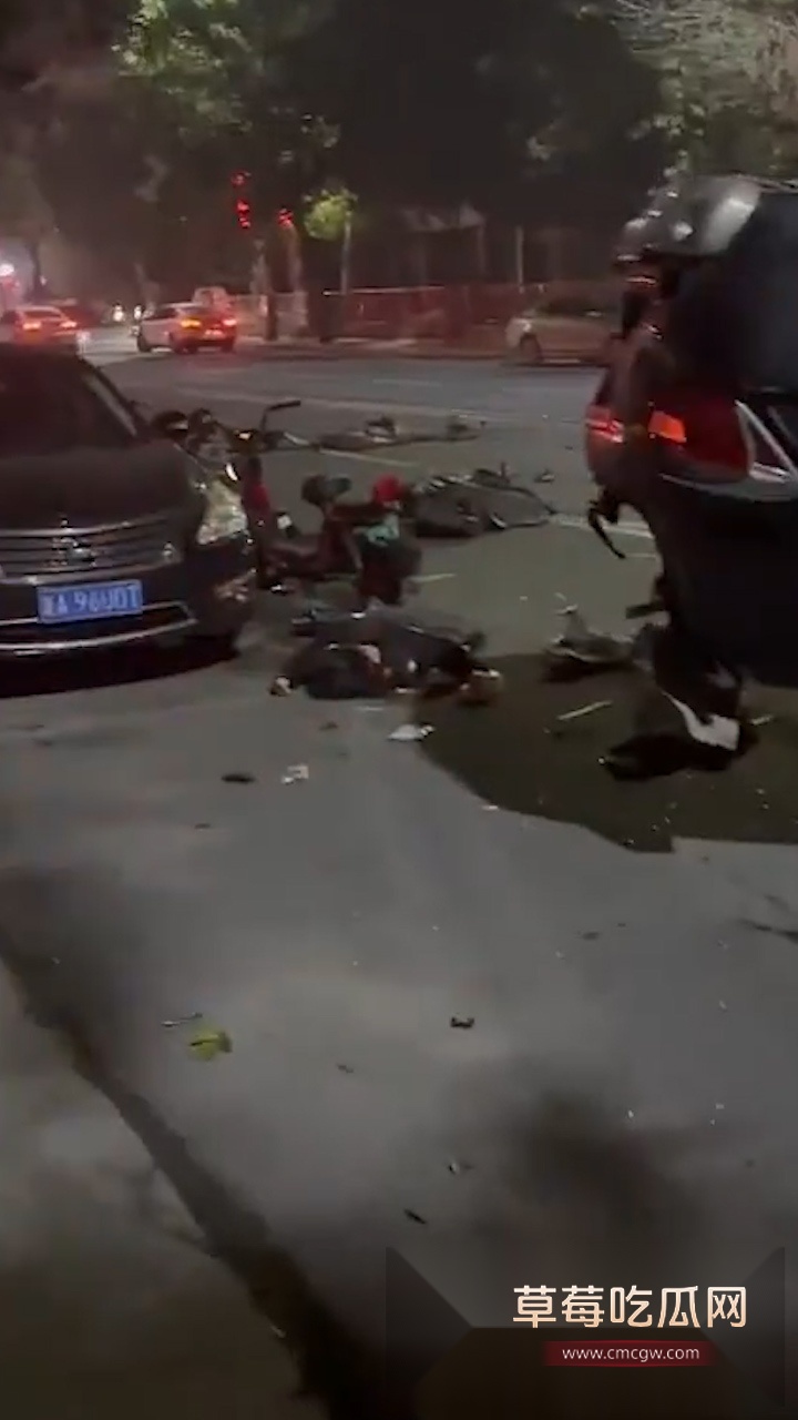 序列 709.00003314.Still004 序列 709.00003314.Still004