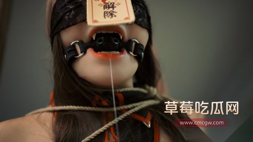 TG@YUERDSCJ羞耻露出扮演会咬人的女僵尸圈养调教0005