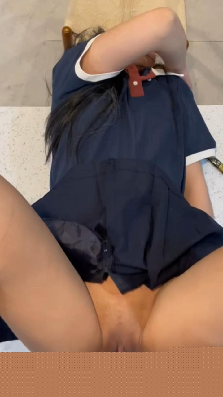 海角社区我是奶气草莓精彩作品5