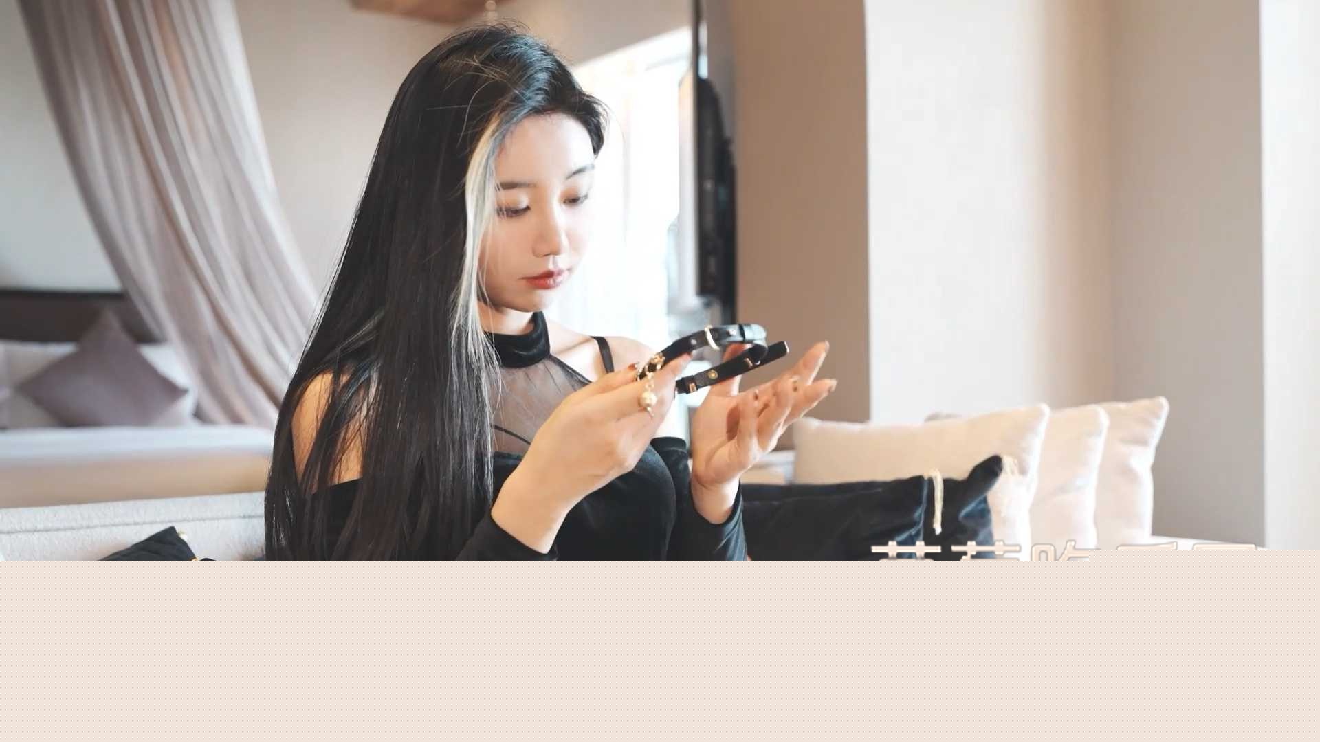 抖音反差女神一只官 1