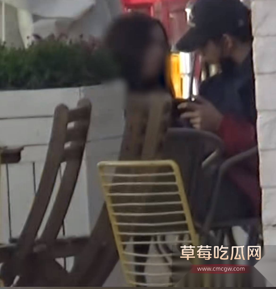 男演员荣梓杉家暴出轨 23 男演员荣梓杉家暴出轨 23