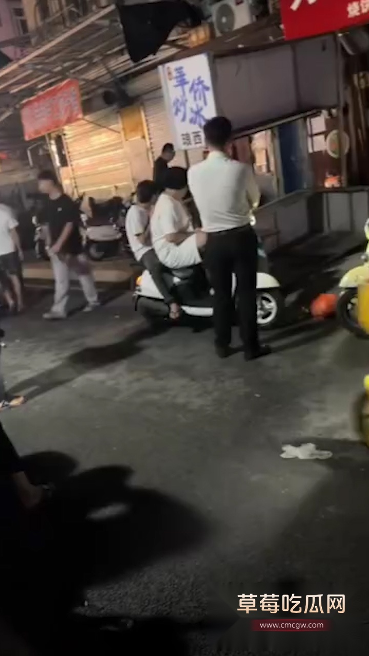 序列 717.00000700.Still001 序列 717.00000700.Still001