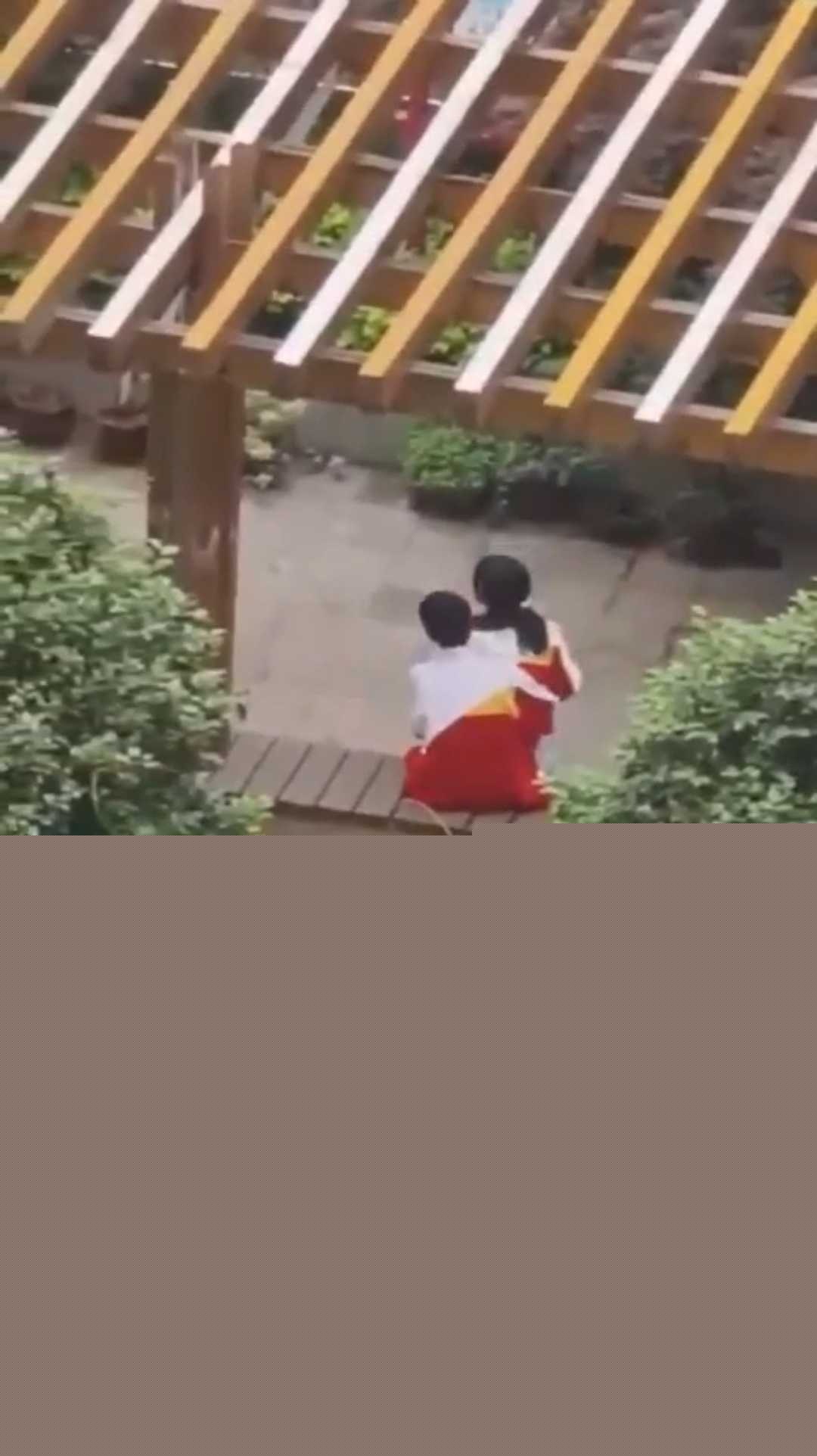 学生偷尝禁果 1 学生偷尝禁果 1