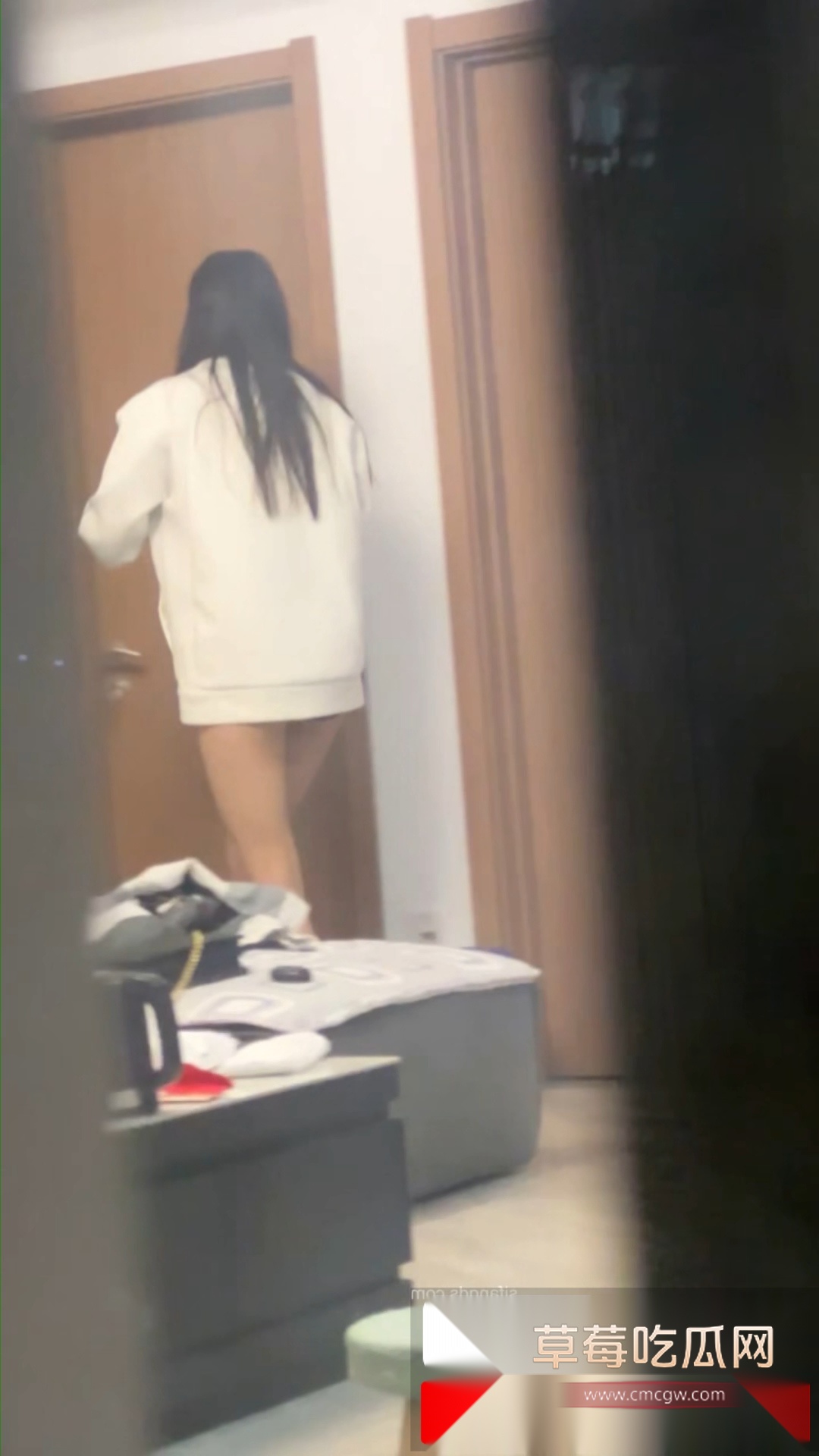 空姐下班后回到宿舍洗澡换衣服被大神多机位真实偷拍视频 9 空姐下班后回到宿舍洗澡换衣服被大神多机位真实偷拍视频 9