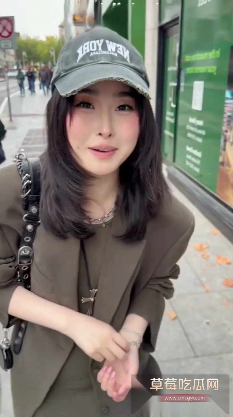 10a444df481f4c46a1ac2f743cb6af7c