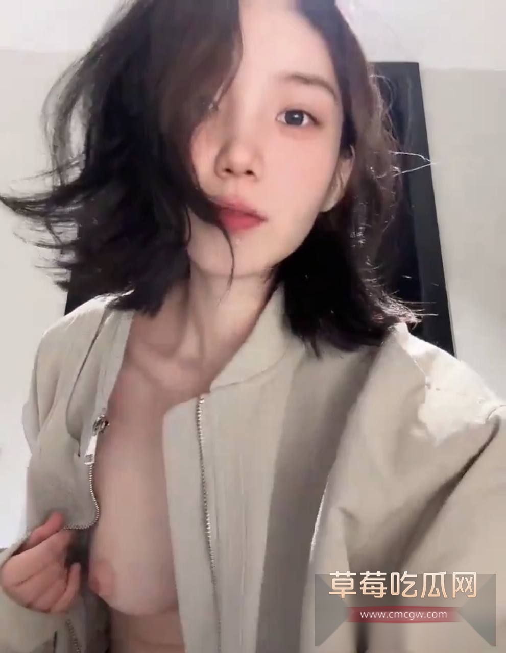 绝美女大学生被金主勾搭调教4 绝美女大学生被金主勾搭调教4