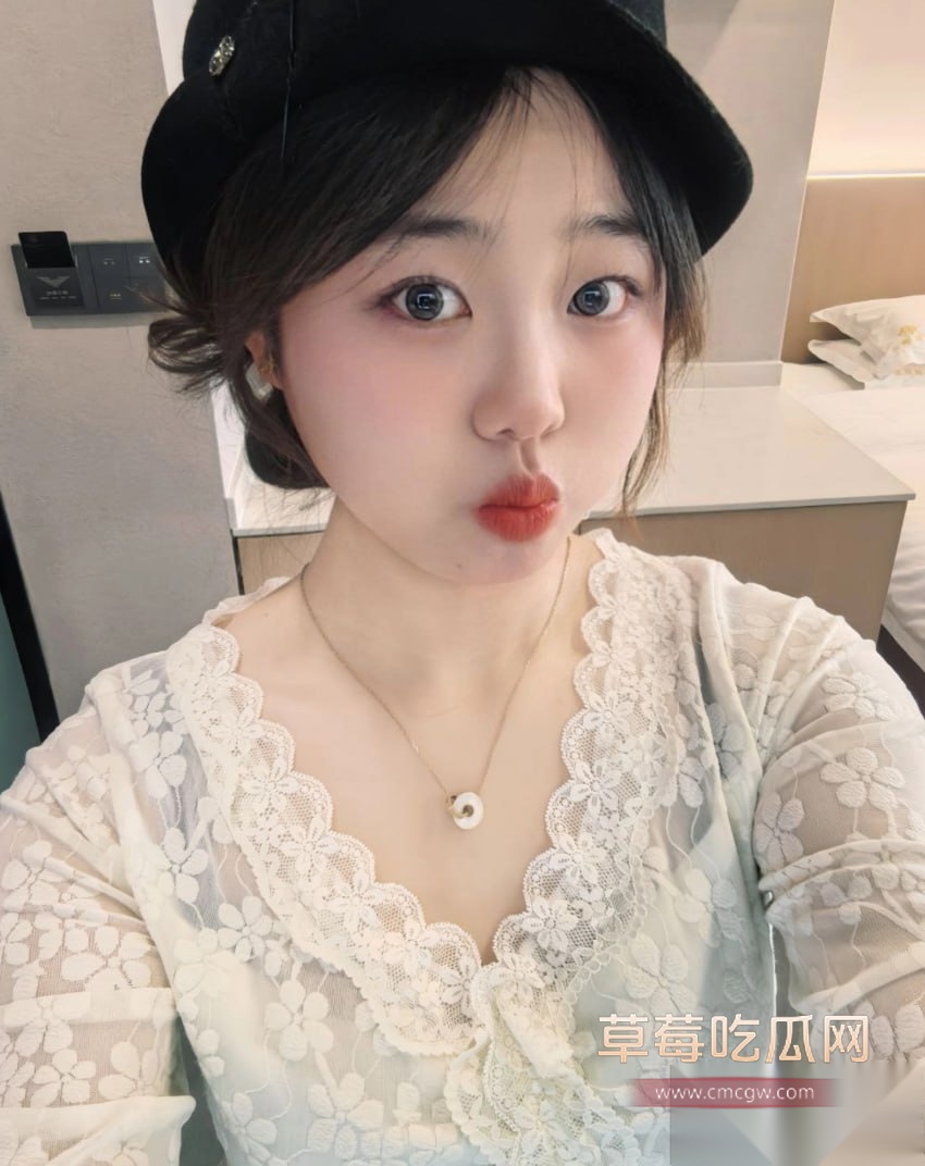 绿帽男泄密流出自家舞蹈系女友影图 25