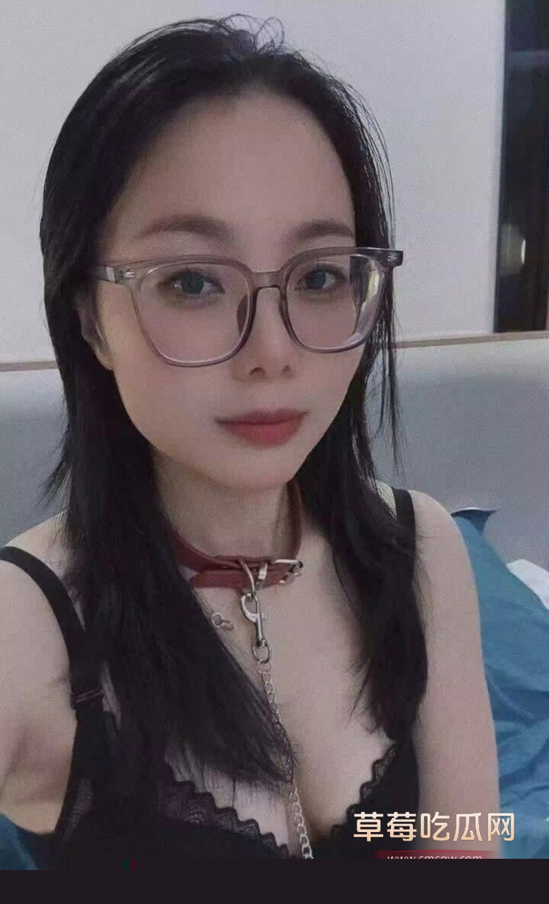 绿帽男泄密流出自家舞蹈系女友影图 13