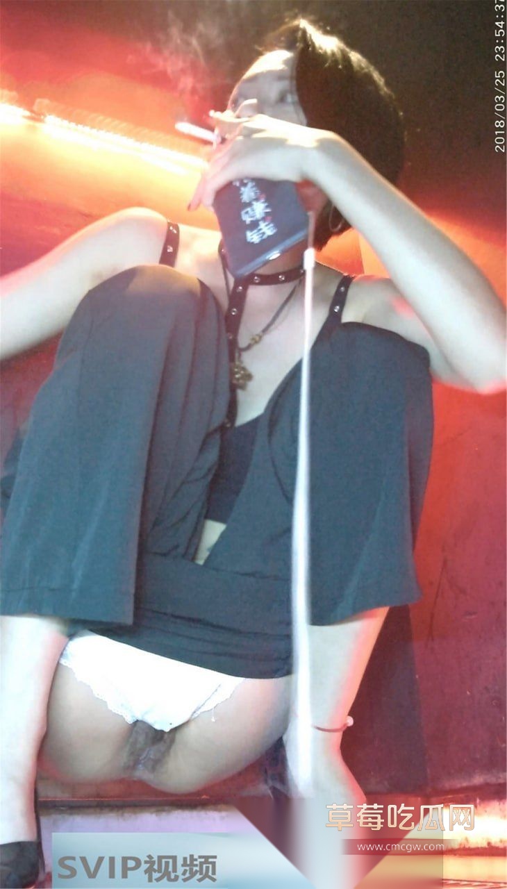 KTV女厕偷拍大合集18 KTV女厕偷拍大合集18