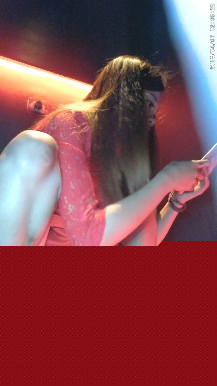 KTV女厕偷拍大合集52 KTV女厕偷拍大合集52