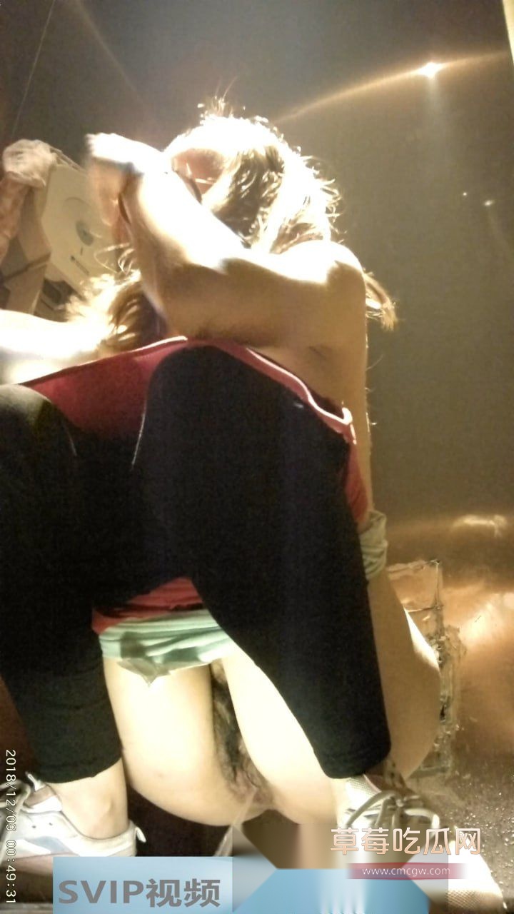 KTV女厕偷拍大合集98 KTV女厕偷拍大合集98