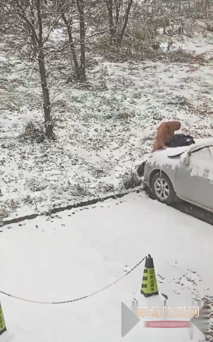 2715bc6a2ac14c1b9b4467abaa045c58