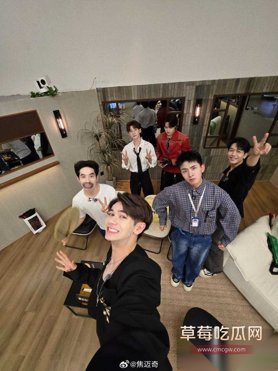 photo120251024145729