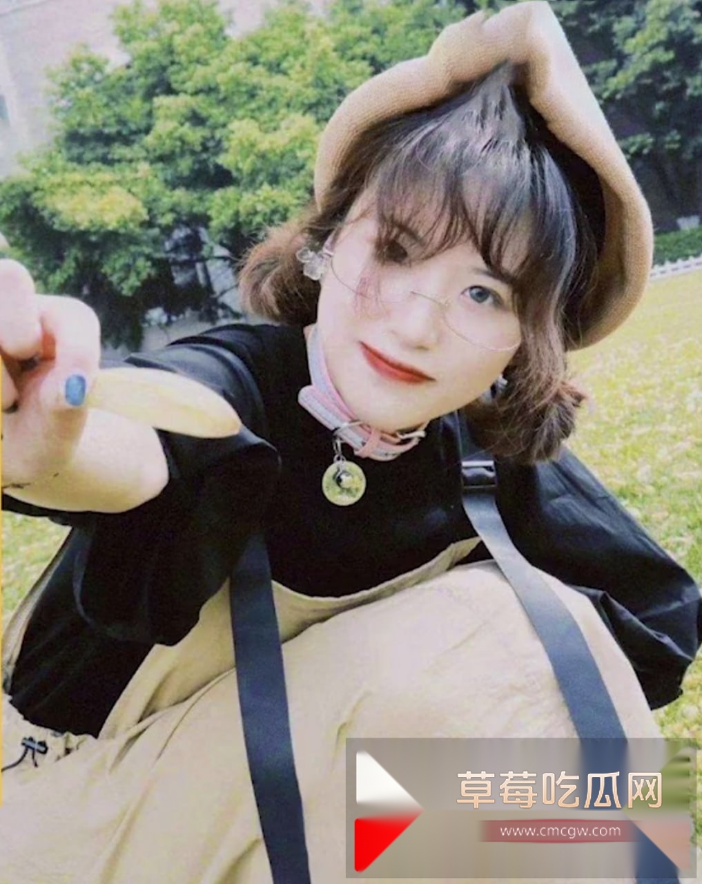 川大锦城学院 萝莉女大唐艺涵 为了给男朋友买最新款苹果手机偷偷主动出去卖逼被偷拍 结果被同校学生认出曝光! 4 川大锦城学院 萝莉女大唐艺涵 为了给男朋友买最新款苹果手机偷偷主动出去卖逼被偷拍 结果被同校学生认出曝光! 4