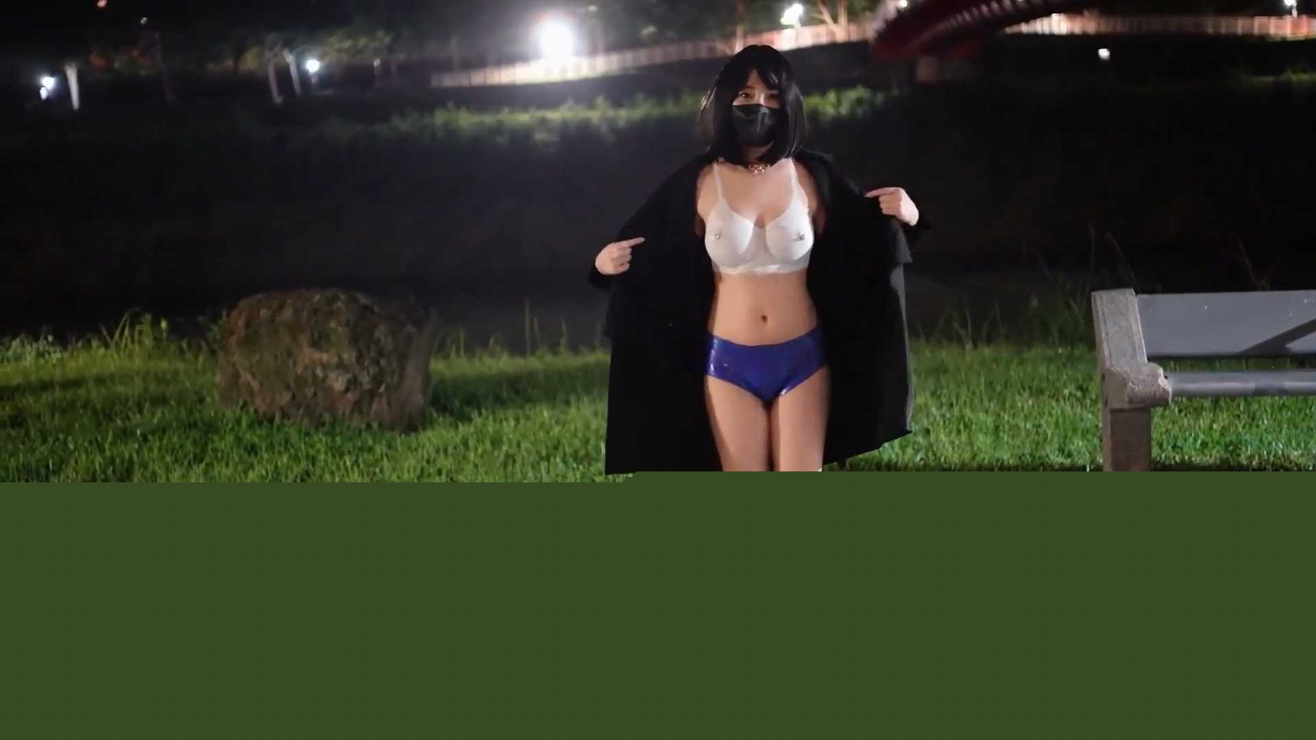 推特小小Q 公园户外人体彩绘挑逗 5 推特小小Q 公园户外人体彩绘挑逗 5