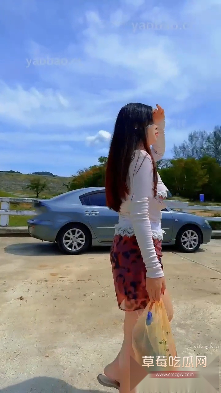 内地AV主播李雅巨乳女菩萨送温暖剧情 3