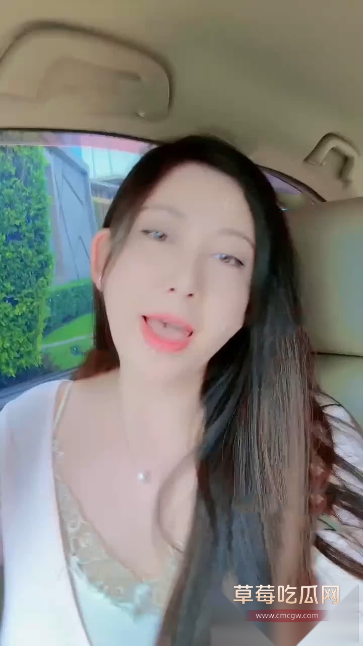 内地AV主播李雅巨乳女菩萨送温暖剧情 8