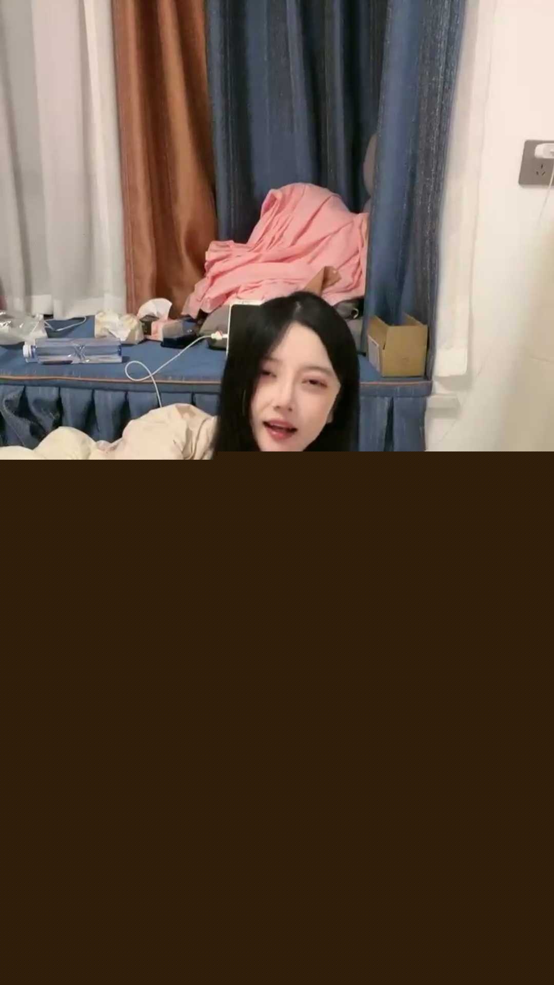 绝美御姐小蝴蝶会飞 11