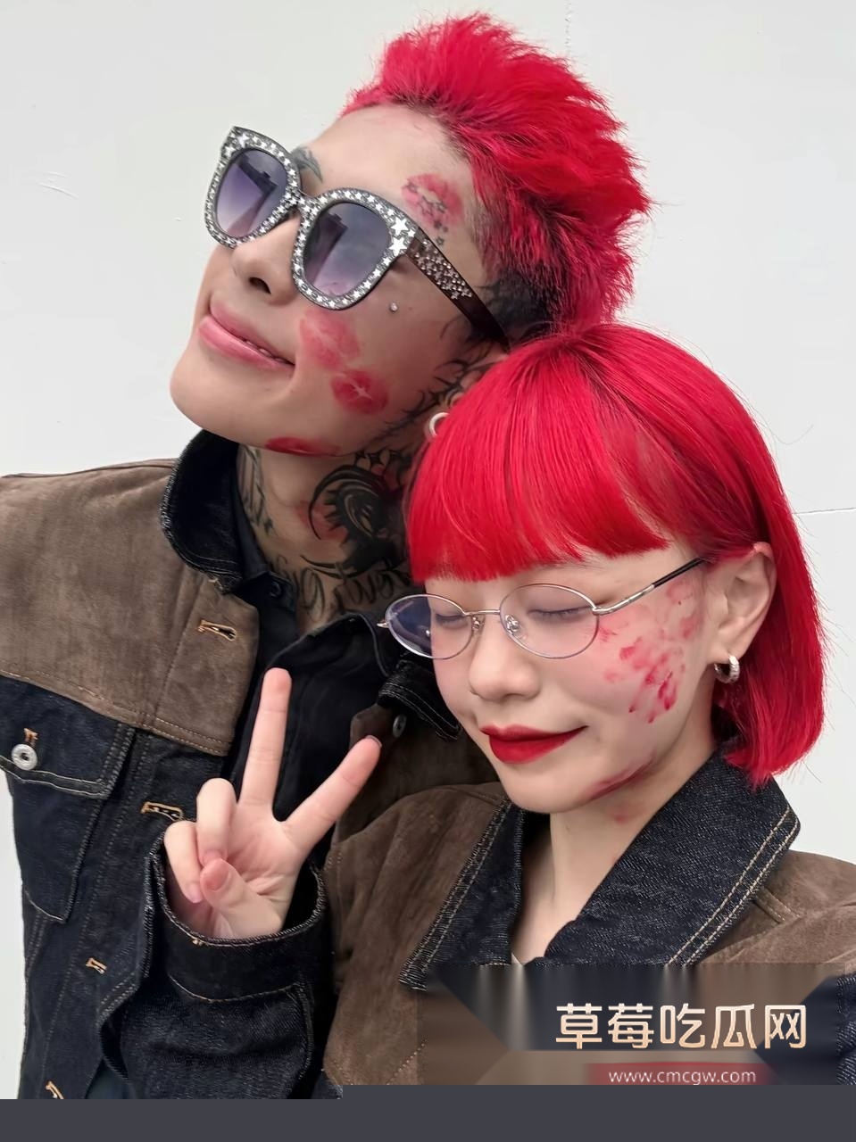 抖音小网红王大钳子被前男友爆料在交往期间出轨男网红洛桑 且同时与多男约炮 有性爱视频为证 母狗实锤！ 91