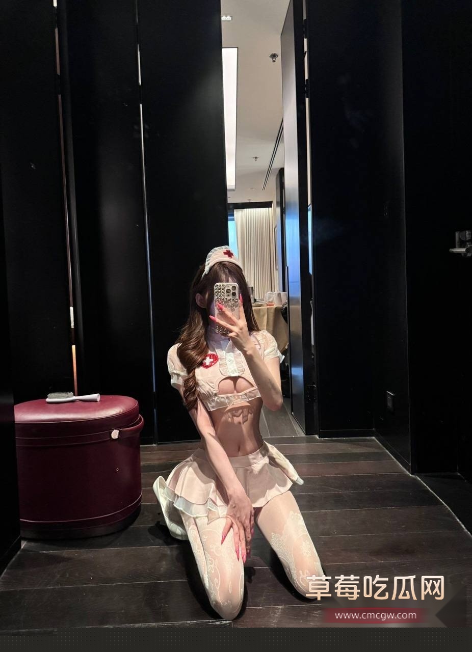 推特福利姬李恩秀巨乳黑丝做爱私拍大曝光 21 推特福利姬李恩秀巨乳黑丝做爱私拍大曝光 21