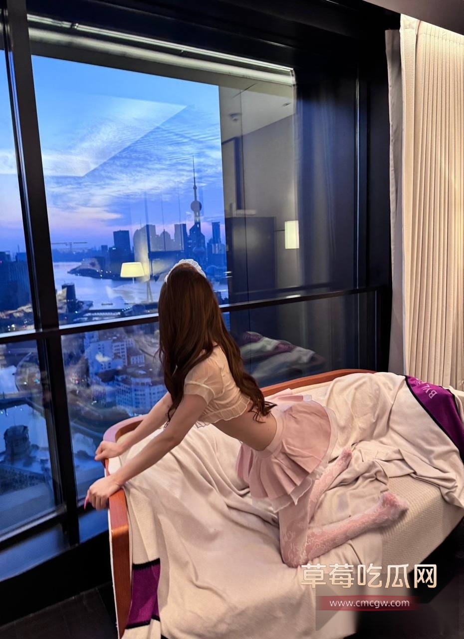 推特福利姬李恩秀巨乳黑丝做爱私拍大曝光 22 推特福利姬李恩秀巨乳黑丝做爱私拍大曝光 22