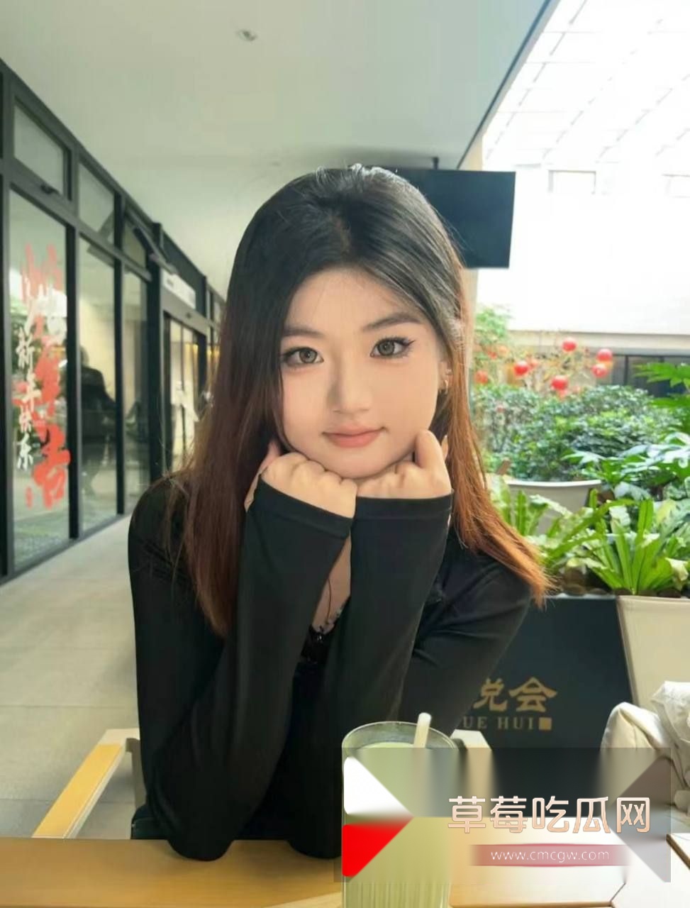 河北地质大学凡凡和男友的私密视频被其泄漏4