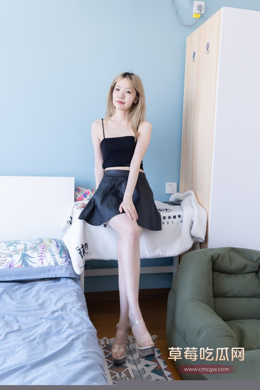 苗条身材的美少女袜啵啵小甜豆 15 苗条身材的美少女袜啵啵小甜豆 15