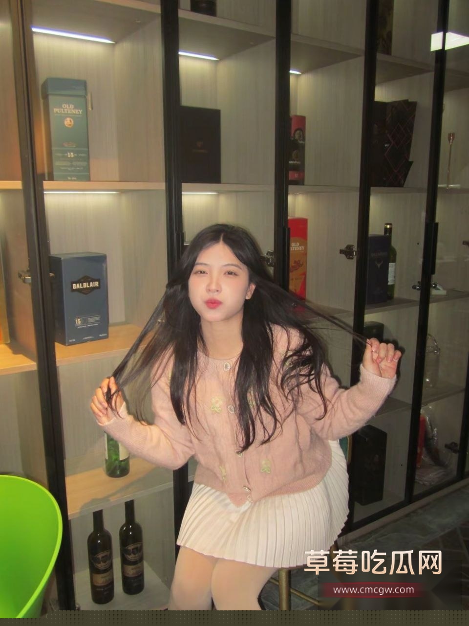 广西南宁吴洛丹反差骚婊土豪男友自拍 2 广西南宁吴洛丹反差骚婊土豪男友自拍 2