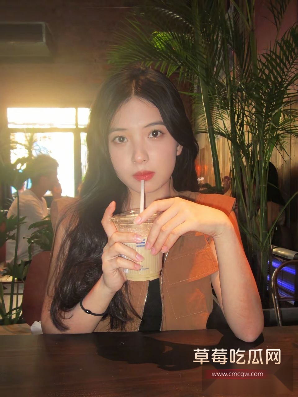 广西南宁吴洛丹反差骚婊土豪男友自拍 9 广西南宁吴洛丹反差骚婊土豪男友自拍 9