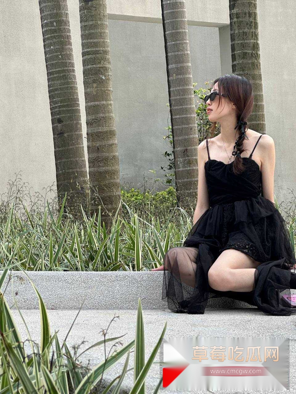 青岛黄海学院女大赵岚馨为了抓住帅气男友的心 天天与男友开蜜月套房啪啪 主动用奶子给男友比心 妥妥女舔狗！ 9