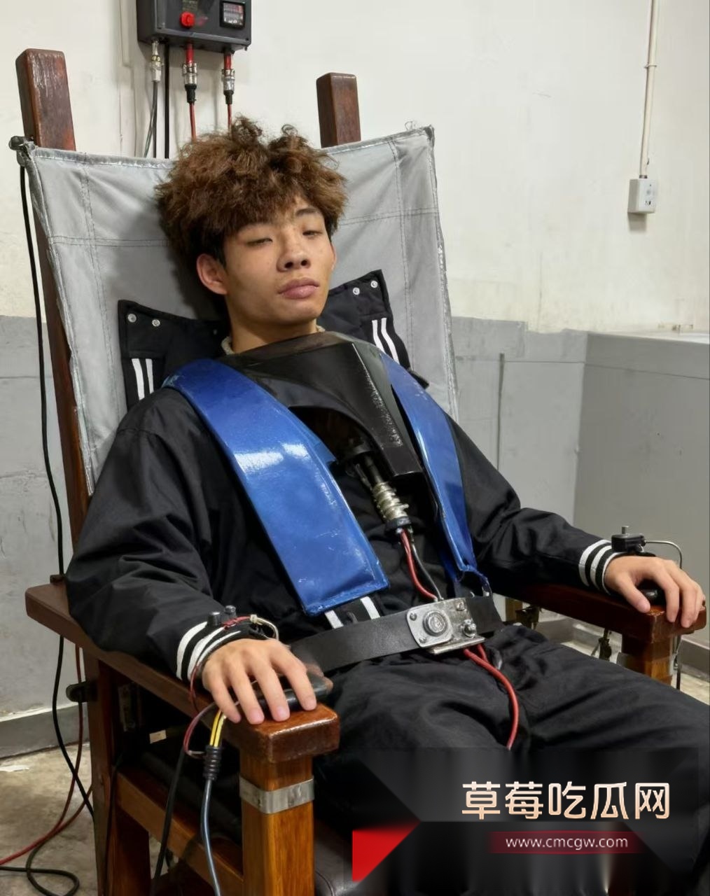 长沙一伙精神小伙被“贵人”用美金诱惑至缅北失联 家人已汇款几十万仍未找回出门挣大钱的儿子! 6 长沙一伙精神小伙被“贵人”用美金诱惑至缅北失联 家人已汇款几十万仍未找回出门挣大钱的儿子! 6