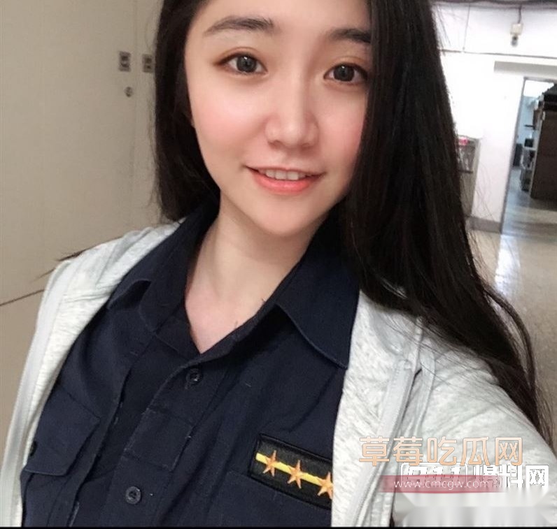 台湾蘆州热爱跳钢管舞的超辣女警 萧学逸 6 台湾蘆州热爱跳钢管舞的超辣女警 萧学逸 6