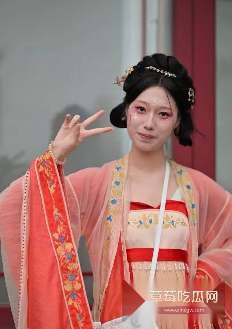 抖音河头老街唐小主上的古装女神4