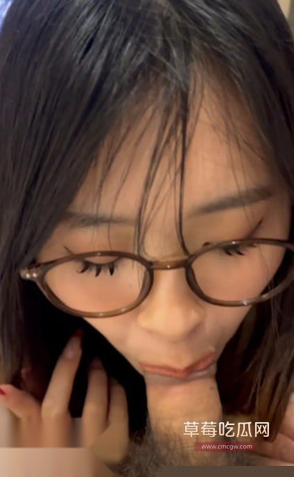 湖北眼镜大学生陈敏华6 湖北眼镜大学生陈敏华6