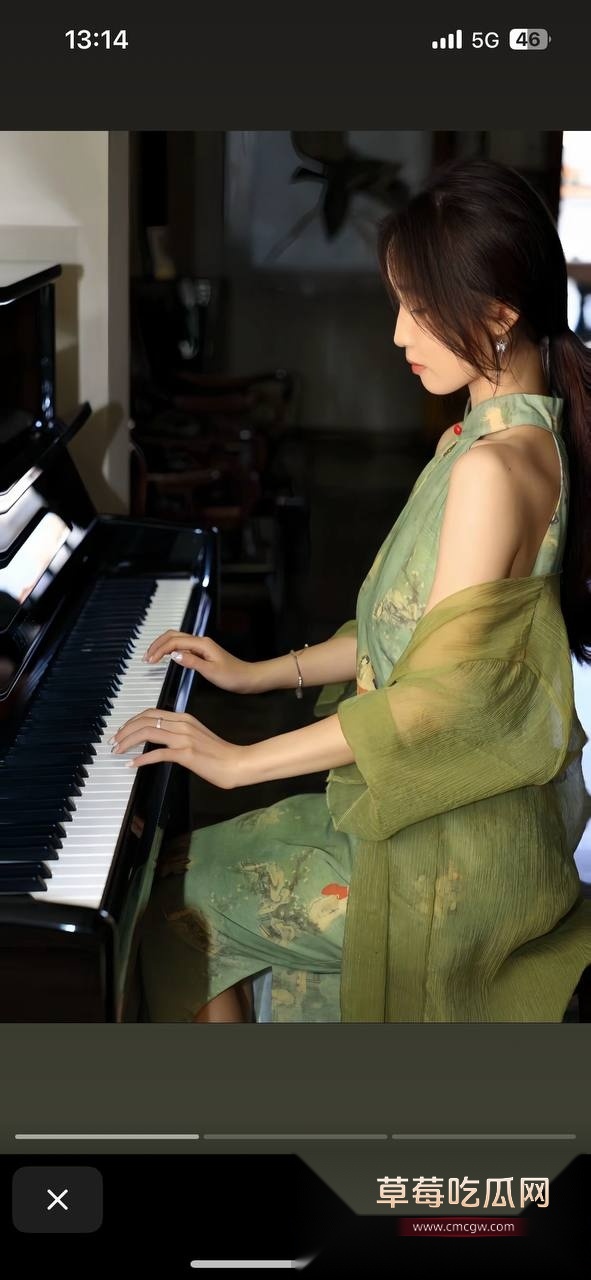 富二代约炮大神fkabuto猎艳美院清纯学妹 短短几天便用钱砸弯学妹的腰 让她刺激在ktv里口交鸡巴 当狗爬! 2 富二代约炮大神fkabuto猎艳美院清纯学妹 短短几天便用钱砸弯学妹的腰 让她刺激在ktv里口交鸡巴 当狗爬! 2