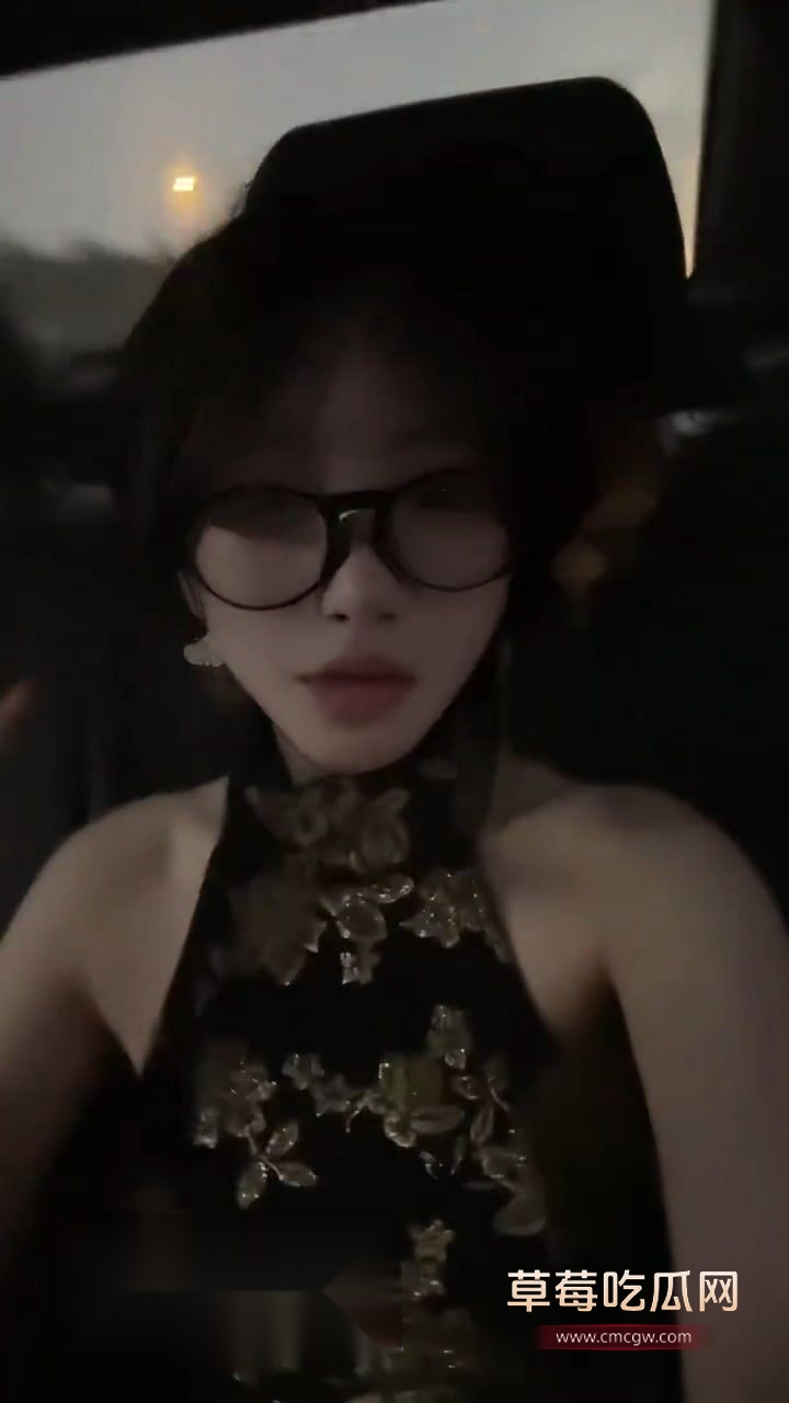 推特清纯少女网红 song老师 最新拍摄1