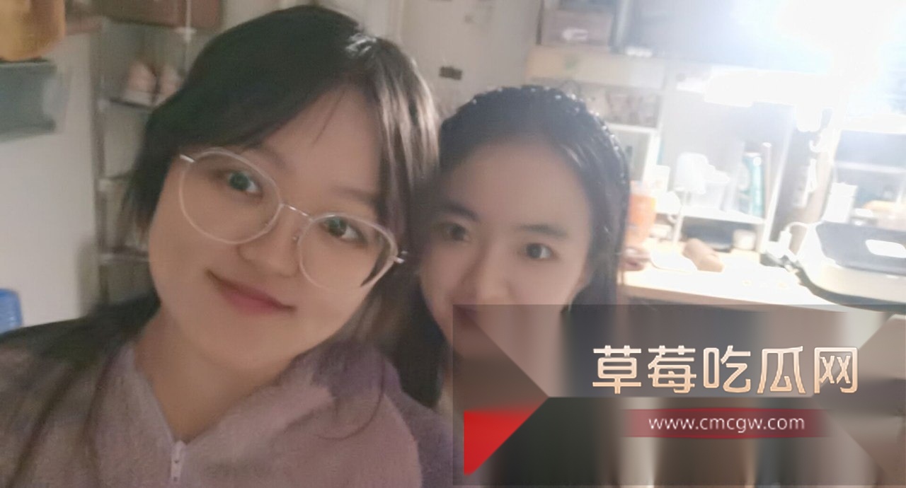 新疆乌鲁木齐汉子婊汤佳瑞被男闺蜜泄露母狗身份 其视频裸聊视频尽显骚浪贱本性 嘴里说着男人都是兄弟 其实就爱勾引兄弟! 6 新疆乌鲁木齐汉子婊汤佳瑞被男闺蜜泄露母狗身份 其视频裸聊视频尽显骚浪贱本性 嘴里说着男人都是兄弟 其实就爱勾引兄弟! 6