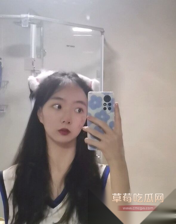 新疆乌鲁木齐汉子婊汤佳瑞被男闺蜜泄露母狗身份 其视频裸聊视频尽显骚浪贱本性 嘴里说着男人都是兄弟 其实就爱勾引兄弟! 8 新疆乌鲁木齐汉子婊汤佳瑞被男闺蜜泄露母狗身份 其视频裸聊视频尽显骚浪贱本性 嘴里说着男人都是兄弟 其实就爱勾引兄弟! 8