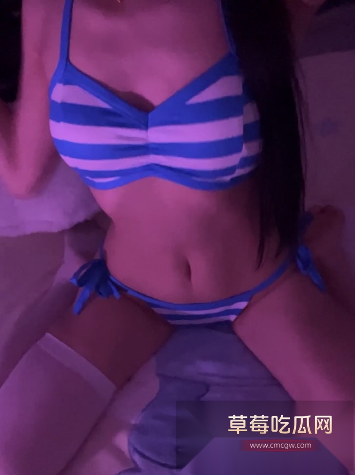 120w粉丝网红骚货蛇妈最新粉丝福利重磅流出 虽未露点但可以沉浸式感受怼拍美女黑丝足交以及制服诱惑的快乐! 3 120w粉丝网红骚货蛇妈最新粉丝福利重磅流出 虽未露点但可以沉浸式感受怼拍美女黑丝足交以及制服诱惑的快乐! 3