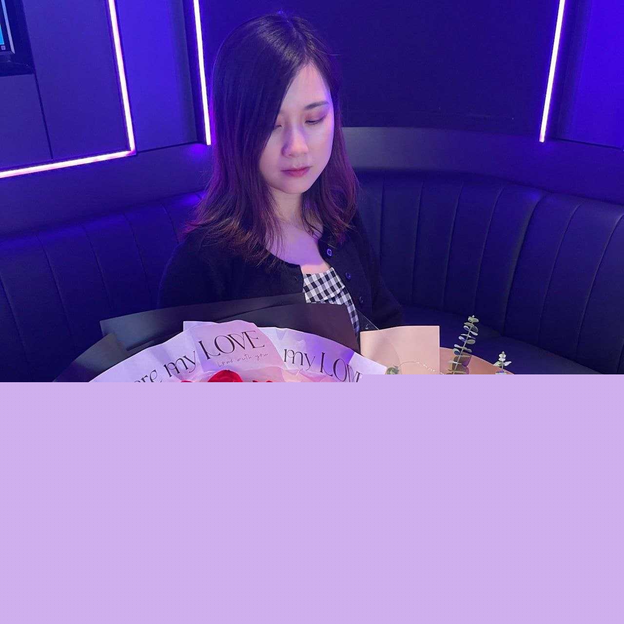 广东珠海小富婆莉莉受老公出轨影响 自己也在外边玩男人 而且一次玩俩 两个男人轮番上阵鸡巴直捣黄龙 差点爽死这骚货! 1 广东珠海小富婆莉莉受老公出轨影响 自己也在外边玩男人 而且一次玩俩 两个男人轮番上阵鸡巴直捣黄龙 差点爽死这骚货! 1