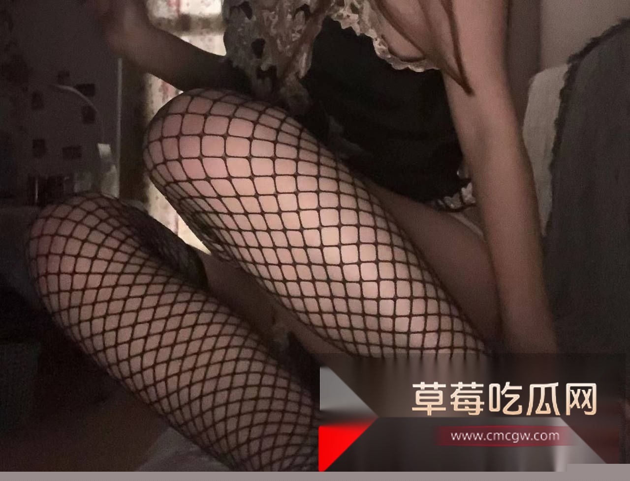 山西太原学生妹张茹 刚与男友打完炮分开 逼就发痒 宿舍发骚自拍摸逼视频勾引男友 欲望之强吓得男友紧急上网求助 有无人接收极品母狗! 2 山西太原学生妹张茹 刚与男友打完炮分开 逼就发痒 宿舍发骚自拍摸逼视频勾引男友 欲望之强吓得男友紧急上网求助 有无人接收极品母狗! 2