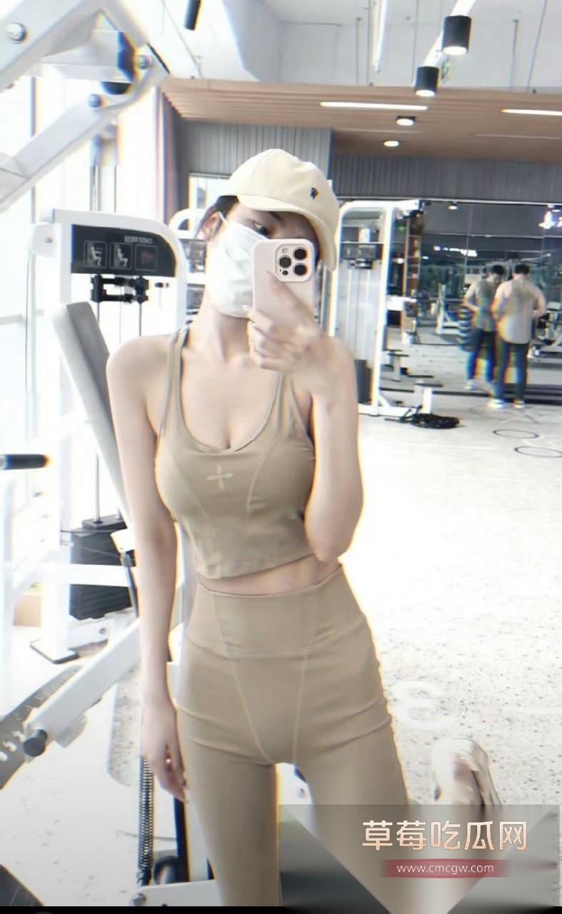 早期因嫖娼塌房了的钢琴王子李云迪再次深陷迷奸丑闻 一小网红发文控诉李云迪趁自己入睡对自己进行了不法行为! 7 早期因嫖娼塌房了的钢琴王子李云迪再次深陷迷奸丑闻 一小网红发文控诉李云迪趁自己入睡对自己进行了不法行为! 7