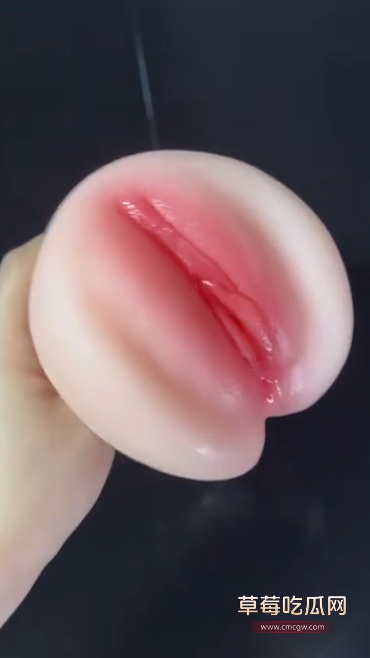 推特清纯齐刘海美女博主 清纯梦梦子 私密露点视图流出 性感护士内衣下是黝黑的乳头 期待她更大尺度流出！ 22