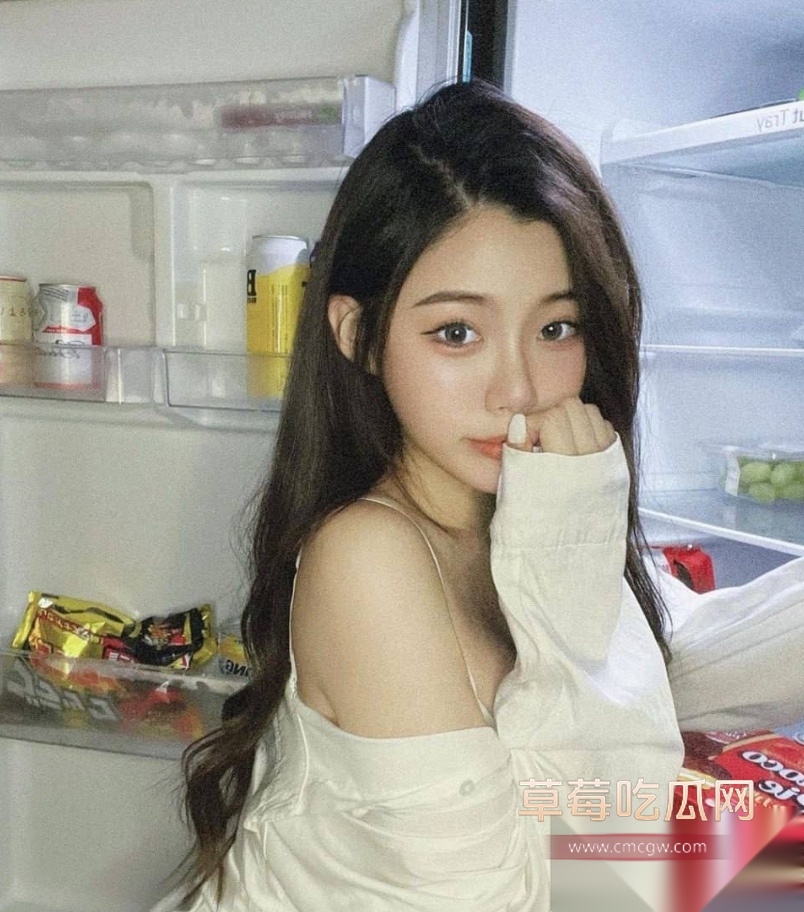 富二代真实约炮航空院校准空姐 美女傲人身材引金主激情操干 抢先一步把女神变成二手逼! 2 富二代真实约炮航空院校准空姐 美女傲人身材引金主激情操干 抢先一步把女神变成二手逼! 2