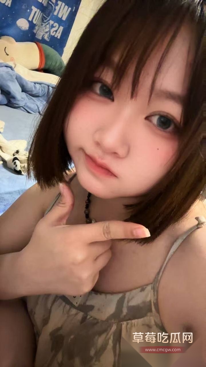 甘肃嘉峪关气质女销售徐璐被曝私下与客户进行钱色交易 私拍扒逼视频勾引客户下单 骚的离谱！ 5